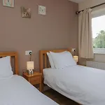 Jubilee Two Bedroom House Pet Free Baby Friendly *