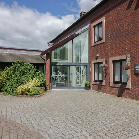 9 Eamont Park * Penrith