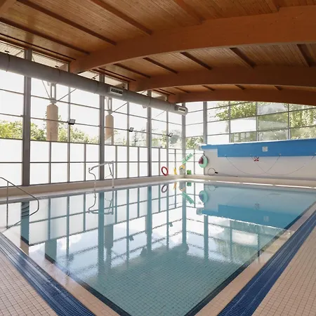 9 Eamont Park Semesterbostad *