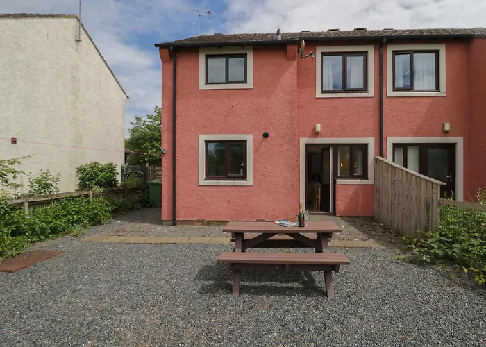 9 Eamont Park Дом отдыха *