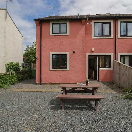 9 Eamont Park بيت للعطل *